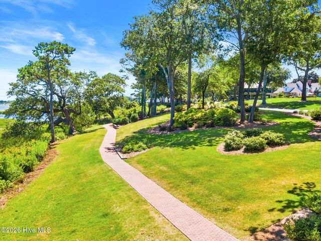 1900 Cliffmore Place, Wilmington, NC 28405
