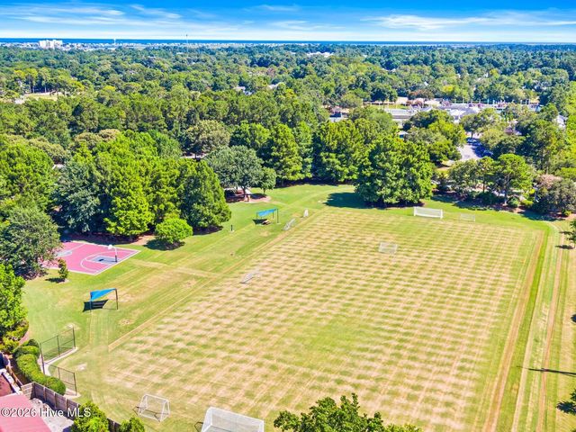 1900 Cliffmore Place, Wilmington, NC 28405