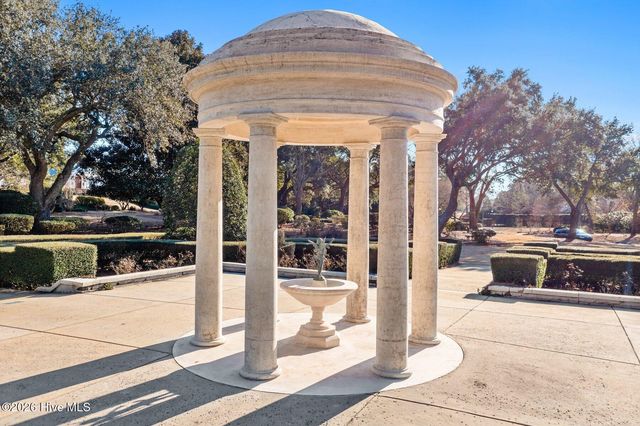 1900 Cliffmore Place, Wilmington, NC 28405