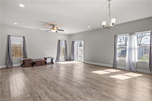 2607 Smithfield RD, Portsmouth, VA 23702