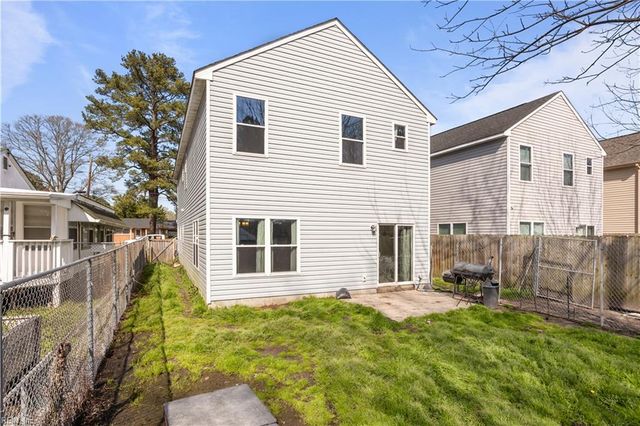 2607 Smithfield RD, Portsmouth, VA 23702