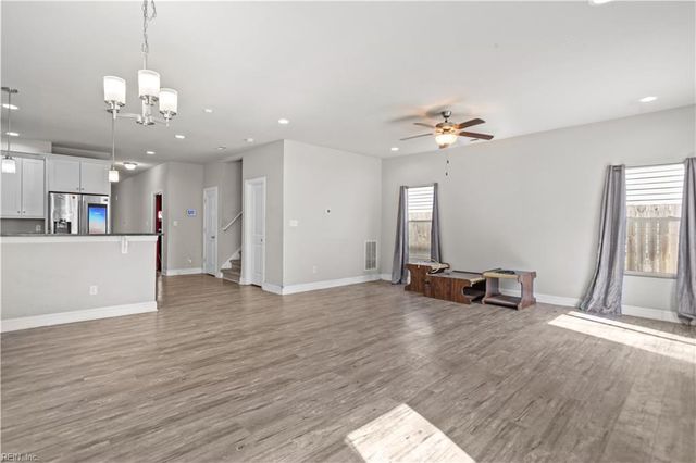 2607 Smithfield RD, Portsmouth, VA 23702