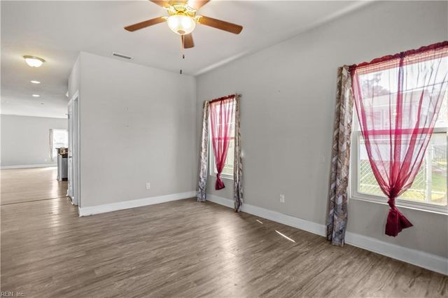 2607 Smithfield RD, Portsmouth, VA 23702