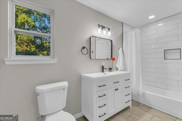 22 W 61st Street, Savannah, GA 31405