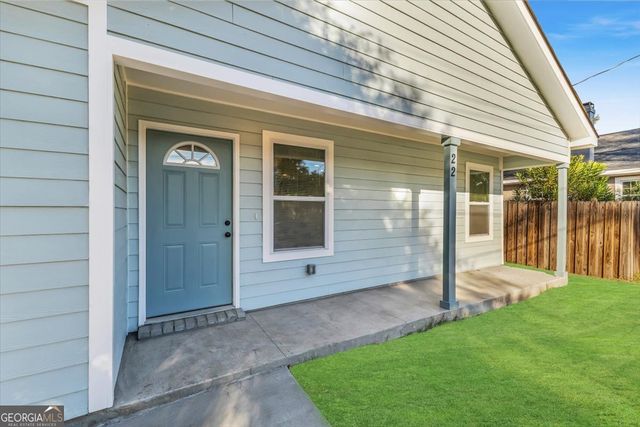 22 W 61st Street, Savannah, GA 31405