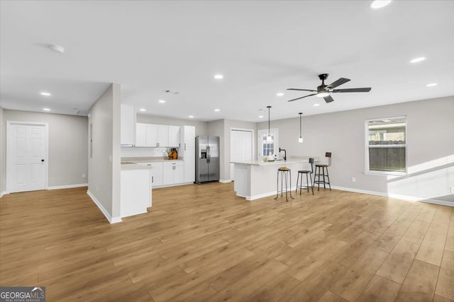 22 W 61st Street, Savannah, GA 31405