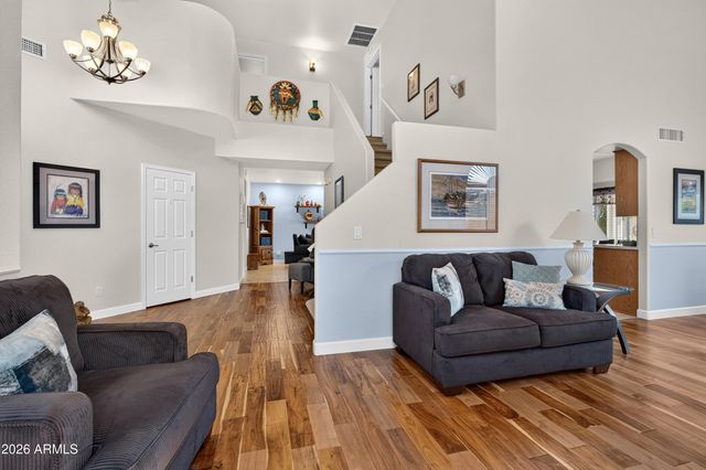337 E SHERRI Drive, Gilbert, AZ 85296