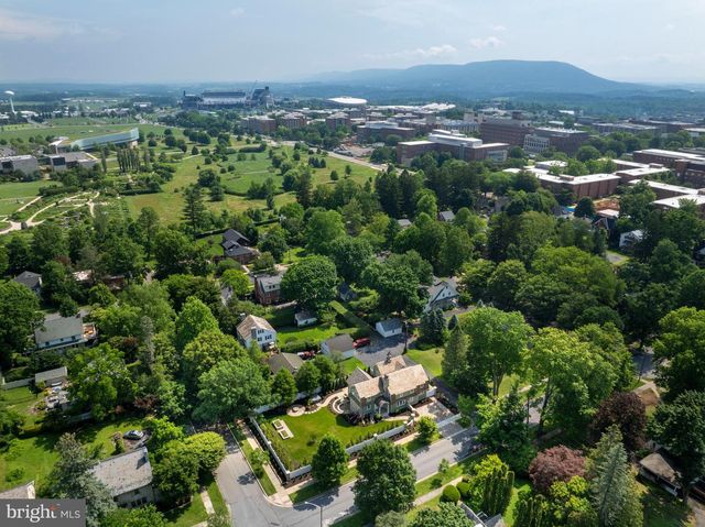 619 MCKEE ST, State College, PA 16803