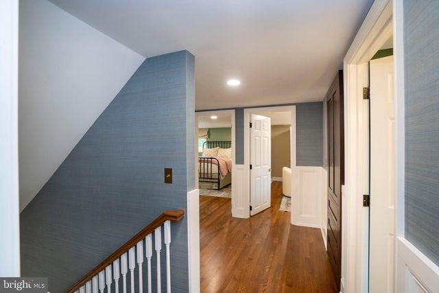 619 MCKEE ST, State College, PA 16803