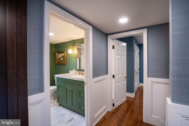 619 MCKEE ST, State College, PA 16803