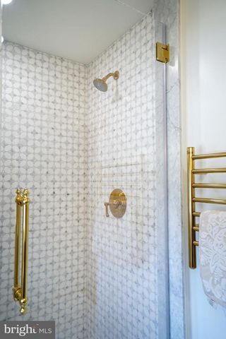 619 MCKEE ST, State College, PA 16803