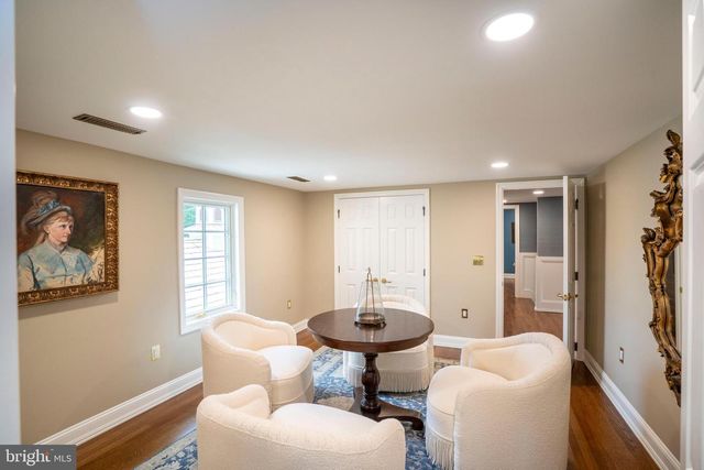 619 MCKEE ST, State College, PA 16803