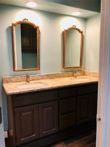 3013 Carolyn Court, Bedford, TX 76021