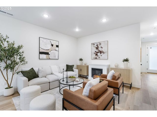 444 Ne 117TH Avenue, Vancouver, WA 98664