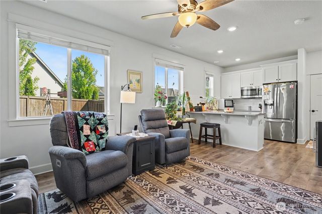 13803 NW 55th Avenue, Vancouver, WA 98685