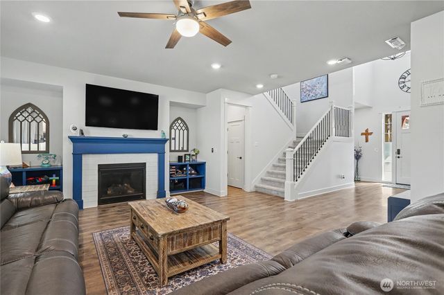 13803 NW 55th Avenue, Vancouver, WA 98685