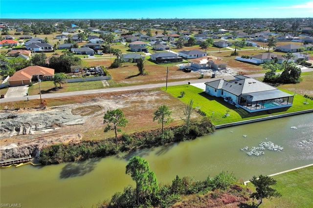 2618 NW 26th AVE, Cape Coral, FL 33993