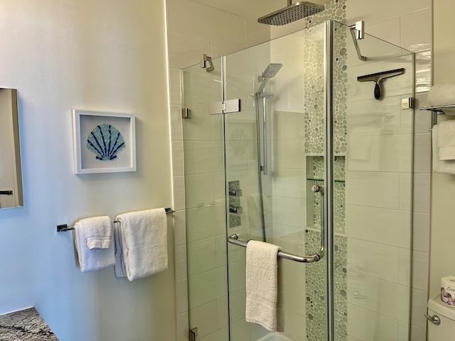 2305 US-131 N, East Bay Twp, MI 49684