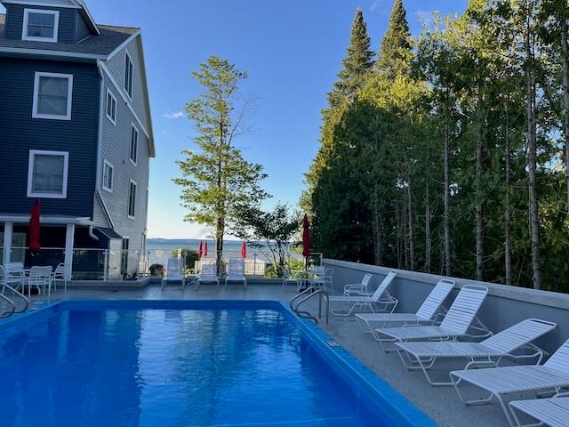 2305 US-131 N, East Bay Twp, MI 49684