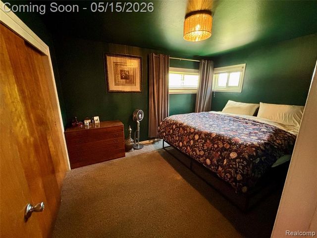 14940 Pennsylvania Road, Southgate, MI 48195