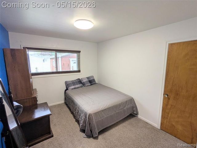 14940 Pennsylvania Road, Southgate, MI 48195