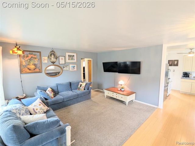14940 Pennsylvania Road, Southgate, MI 48195