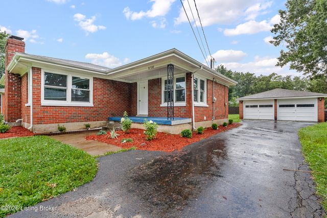 8706 Michael Edward Dr, Louisville, KY 40291