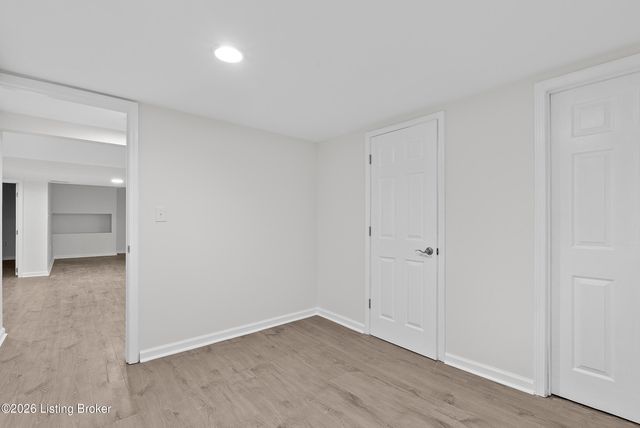 8706 Michael Edward Dr, Louisville, KY 40291