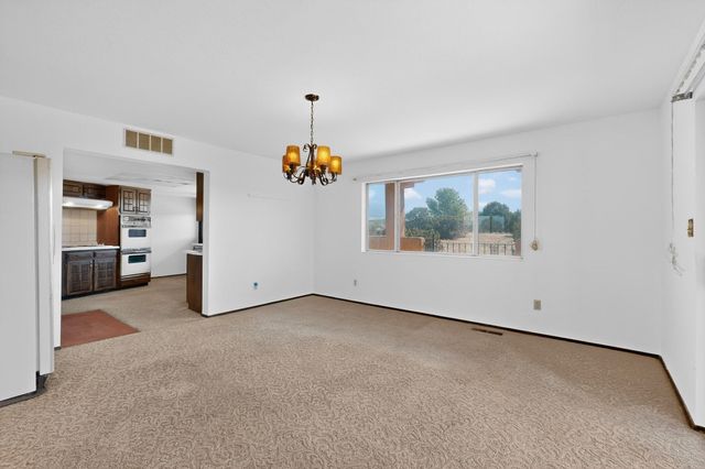 1302 Amarante Road, Santa Fe, NM 87507