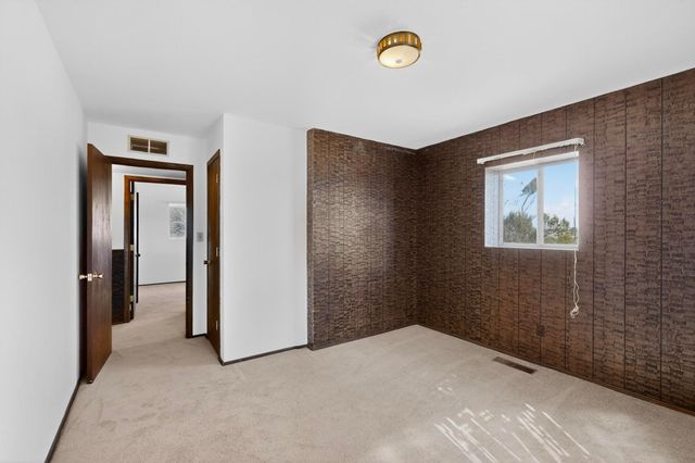 1302 Amarante Road, Santa Fe, NM 87507