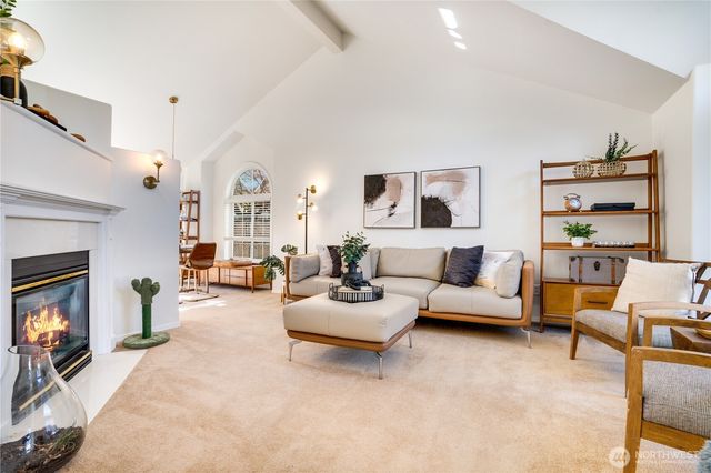 33 Lakewood Oaks Drive SW, Lakewood, WA 98499