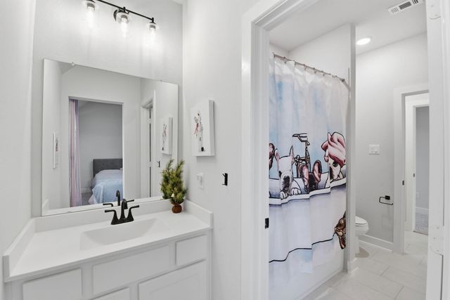 3017 Secret Lagoon Lane, Texas City, TX 77568