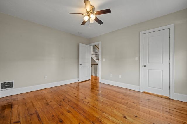 519 E 5th Street, Boston, MA 02127