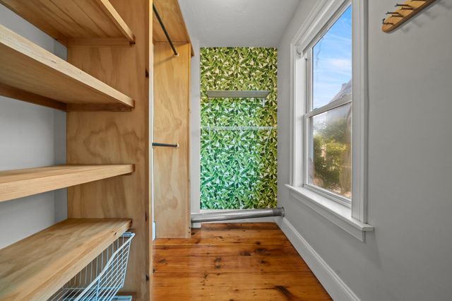 519 E 5th Street, Boston, MA 02127