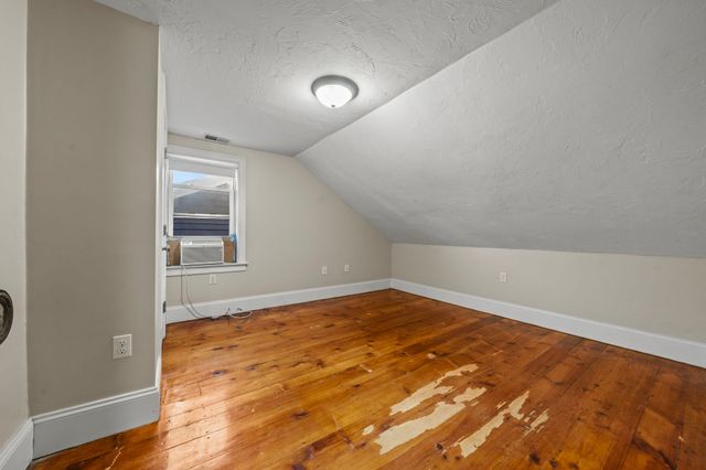 519 E 5th Street, Boston, MA 02127