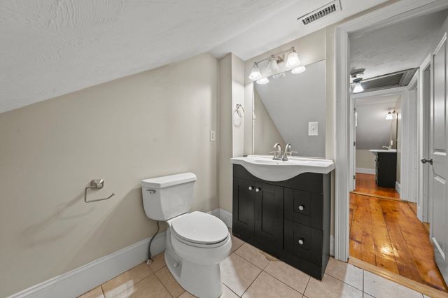519 E 5th Street, Boston, MA 02127