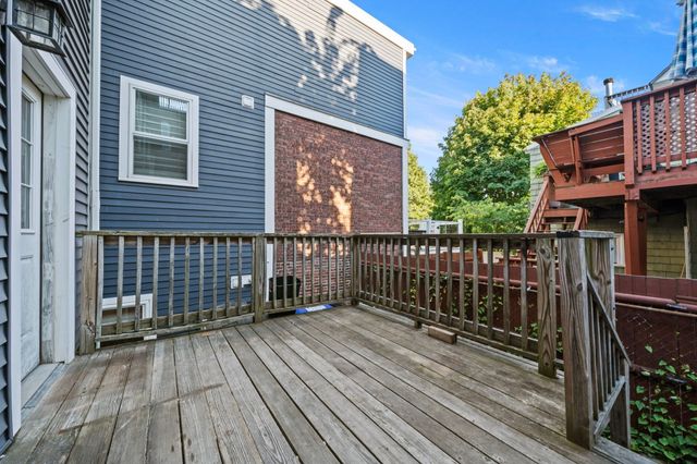 519 E 5th Street, Boston, MA 02127