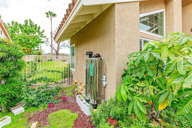 825 BRIDGEWATER Lane, Walnut, CA 91789