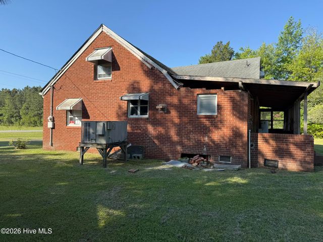 31111 Us 264, Belhaven, NC 27810
