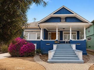 2713 S La Salle, Los Angeles, CA 90018