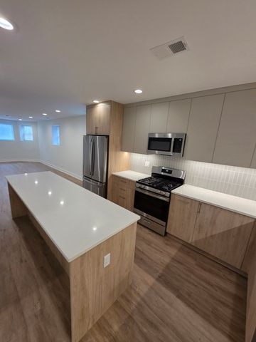 2741 W Belmont Avenue GARDEN, Chicago, IL 60618