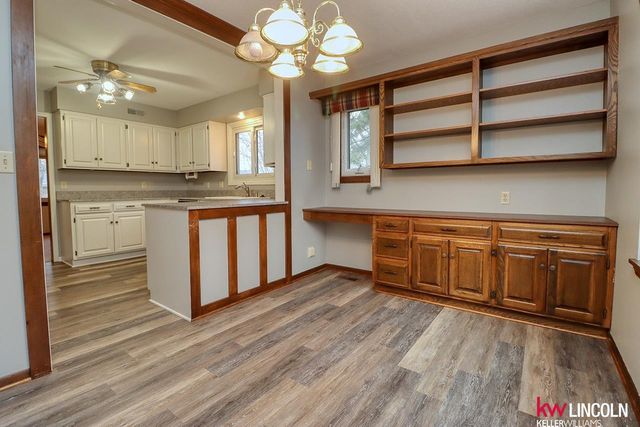 5401 S 73 Street, Lincoln, NE 68516