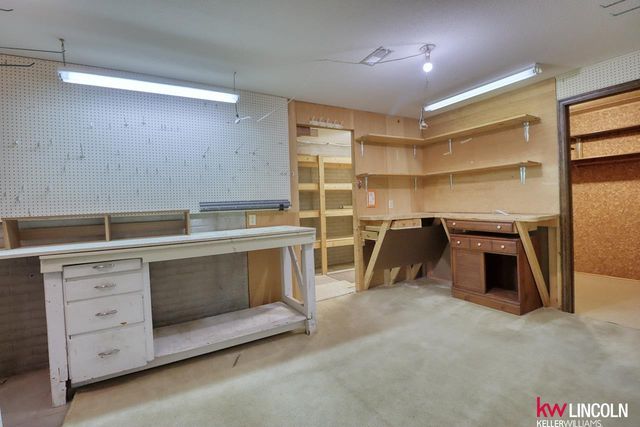 5401 S 73 Street, Lincoln, NE 68516