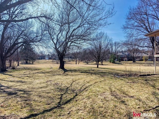 5401 S 73 Street, Lincoln, NE 68516