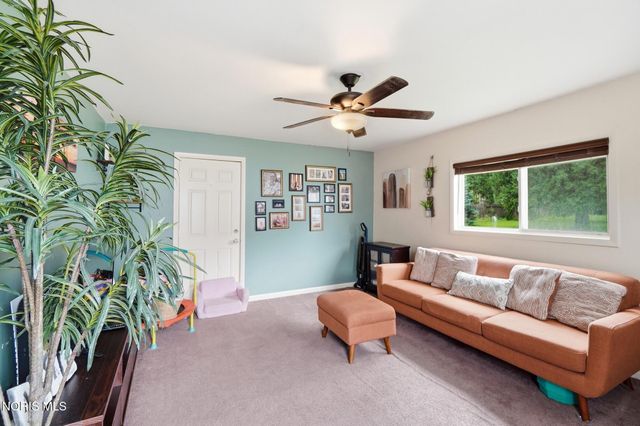 4618 Douglas Road, Toledo, OH 43613