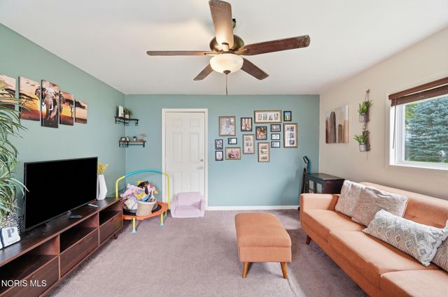 4618 Douglas Road, Toledo, OH 43613