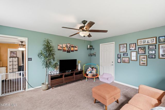 4618 Douglas Road, Toledo, OH 43613