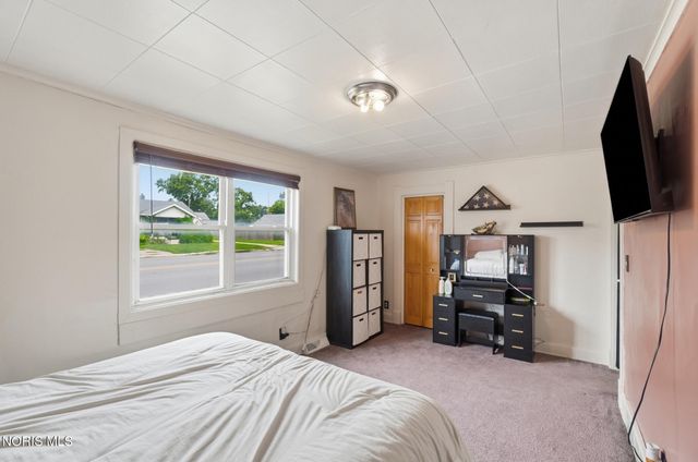 4618 Douglas Road, Toledo, OH 43613