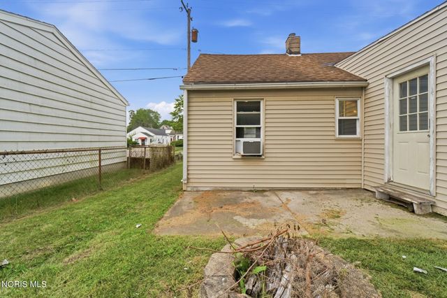 4618 Douglas Road, Toledo, OH 43613