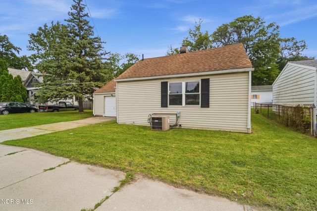 4618 Douglas Road, Toledo, OH 43613